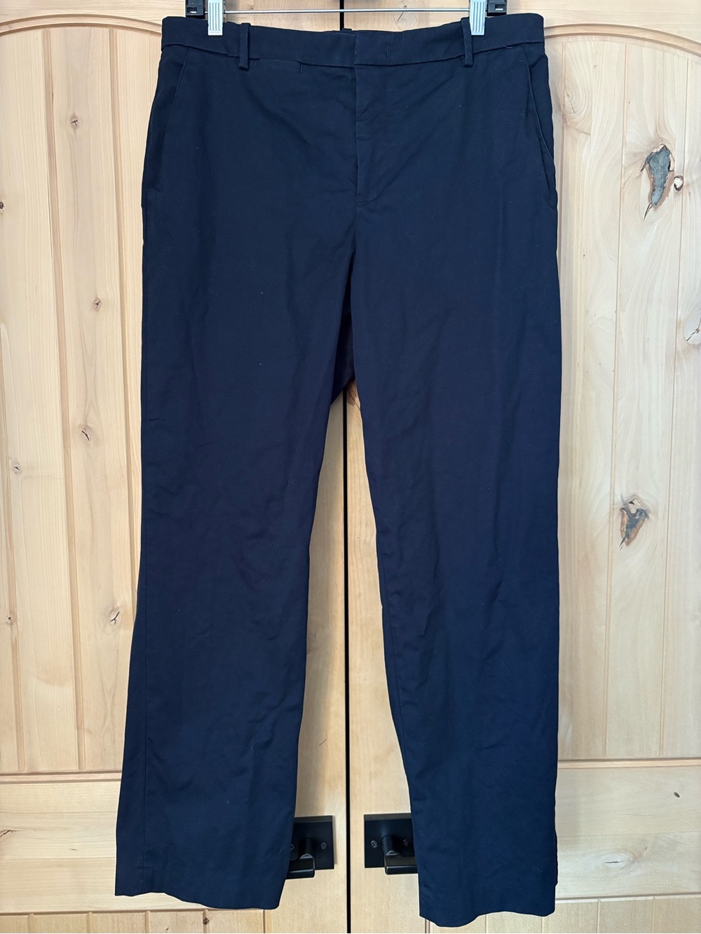 Vince Chinos NWOT